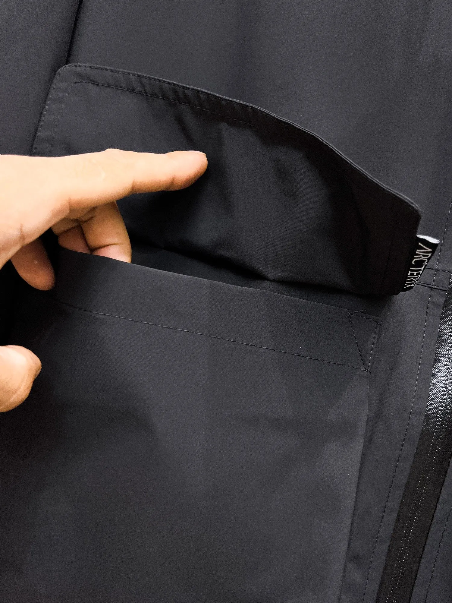Same Style， ， 2026 New Arrival ，Original Premium Breathable ， ， ， Quality。 ， Sizes：M～3XL，